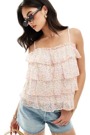 VERO MODA Top rosa de tirantes con estampado de florecitas y volantes de