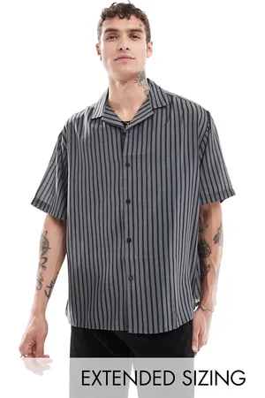 ASOS Camisa a rayas negras transparente extragrande con cuello de solapas de