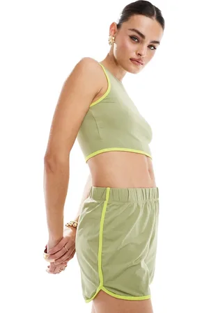 Noisy May Pantalones cortos verdes de talle alto con ribetes en contraste de (parte de un conjunto)