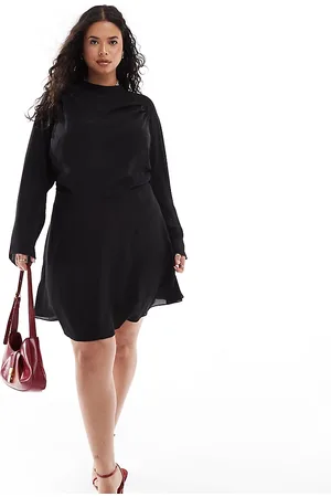 ASOS Vestido de tarde corto con cuello alto de ASOS DESIGN Curve