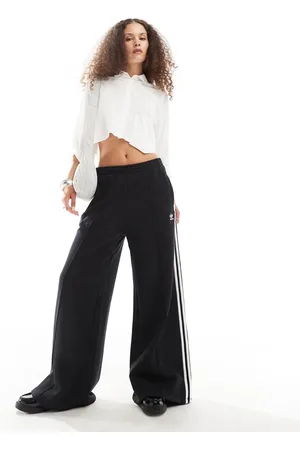adidas Joggers negros sueltos de pernera ancha con diseño de 3 rayas de tejido de rizo de
