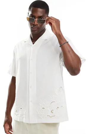 ASOS Camisa blanca holgada de manga corta con cuello de solapas y bordado floral de