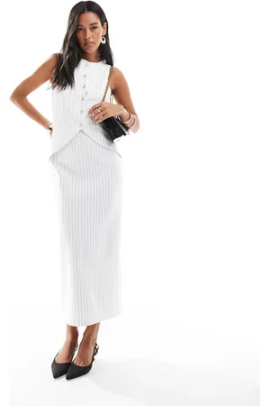 ASOS Vestido midi color crema estilo chaleco con raya diplomática gris y botones delanteros de -Multicolor