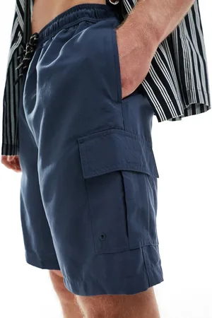 New Look Shorts de baño de estilo cargo de
