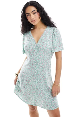 VERO MODA Vestido corto de corte skater abotonado con estampado floral de