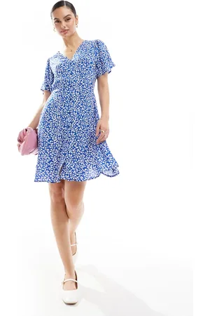 ONLY Vestido corto azul oscuro con estampado floral, cuello de pico y lazada en la cintura de