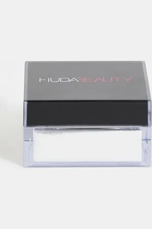 HUDA BEAUTY Polvos sueltos fijadores Easy Bake de -Sin color
