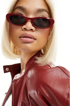 ASOS Gafas de sol rojas ovaladas con diseño estrecho reducido de