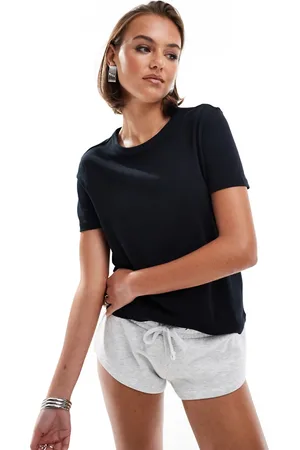 MANGO Camiseta negra premium de