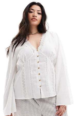 ASOS Top amplio de manga larga con insertos de encaje de ASOS DESIGN Curve