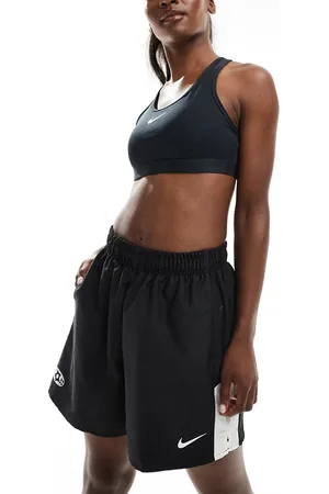 Nike Pantalones cortos negros de tejido liso Trend de