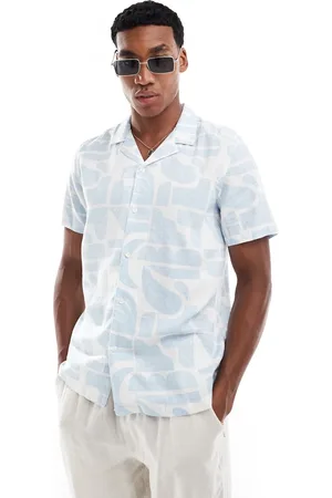 New Look Camisa de manga corta con estampado abstracto de mezcla de lino de