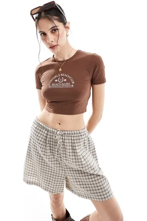Threadbare Camiseta corta chocolate con diseño encogido y estampado "Cowgirl" de