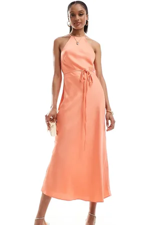 ASOS Vestido largo color con cuello halter, espalda de nadadora, lazada en la cintura y aberturas en los laterales de ASOS DESIGN Tall-Rosa