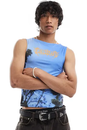 COLLUSION Camiseta sin mangas con estampado de cielo y cuello barco de
