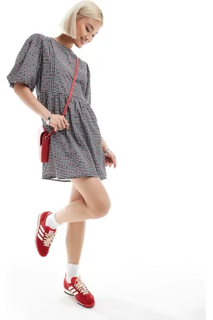 Daisy Street Vestido corto amplio con mangas abullonadas y diseño estampado de