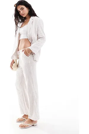 VERO MODA Pantalones a rayas color terracota de pernera ancha con cordón ajustable en la cintura de mezcla de lino de (parte de un conjunto)