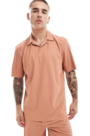 Only & Sons Polo naranja tostado plisado con cuello abierto de (parte de un conjunto)