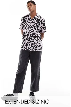 ASOS Camisa negra y holgada con estampado de cebra y cuello de solapas de -Rosa