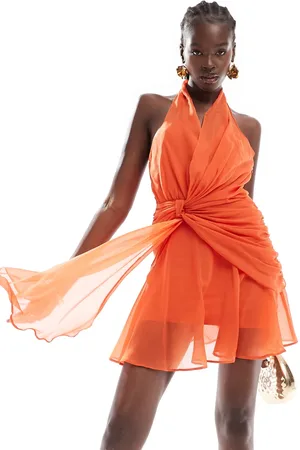ASOS Vestido corto rojo con cuello halter escotado y detalle drapeado de