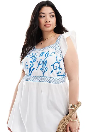 Yours Top azul y blanco con diseño bordado y sobrefalda de