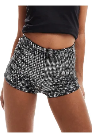 Miss Selfridge Pantalones muy cortos plateados metalizados para festivales de -Negro