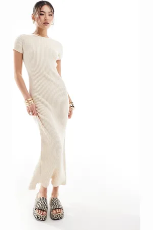 ASOS Vestido semilargo color con cuello redondo de punto de canalé de -Blanco