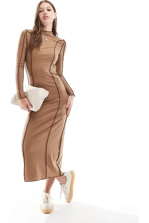 VERO MODA Vestido largo marrón de manga larga con pespuntes en contraste de punto de -Beis neutro