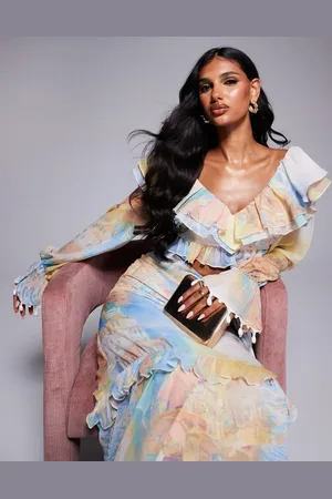 ASOS Top de organza con estampado de postal, volantes y ribetes de conchas de (parte de un conjunto)