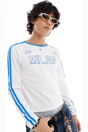 COLLUSION Top ajustado de manga larga con estampado "Milan" estilo deportivo de fútbol de