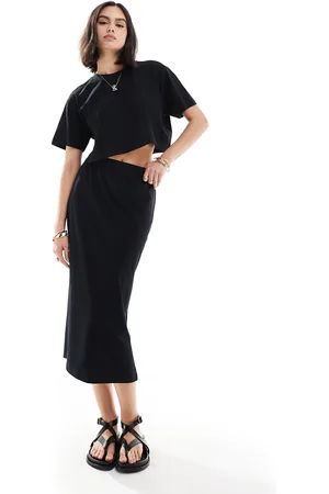 Threadbare Conjunto de top corto y falda midi de punto liso de