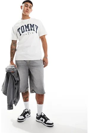 Tommy Hilfiger Camiseta blanco hueso con logo universitario de