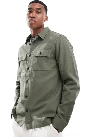 Threadbare Camisa de manga larga con bolsillos utilitarios de lino flameado de -Verde