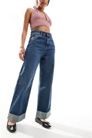ASOS Vaqueros de corte suelto con dobladillos anchos de