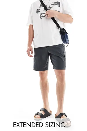 ASOS Pantalones cortos cargo de largo estándar de