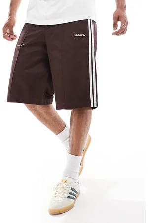 adidas Pantalones cortos de 11" de estilo bermudas años 80 de