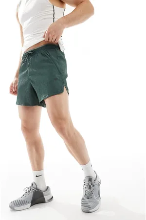 Nike Pantalones cortos de 5" Run Division de