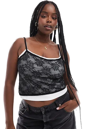 ASOS Camiseta monocromática de tirantes con diseño doble en contraste de capa superior de encaje de ASOS DESIGN Curve-Multicolor
