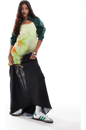 ASOS Vestido largo de tirantes de corte al bies con difuminado Ultimate de -Multicolor