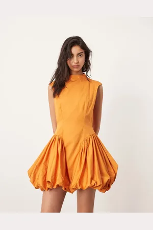 ASOS Vestido corto con diseño abombado, cintura caída y cuello subido de