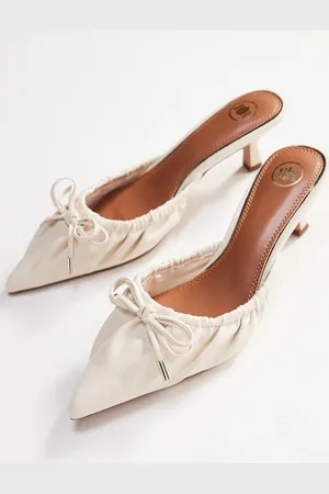 River Island Zapatos de salón color con tacón bajo y diseño fruncido de -Blanco