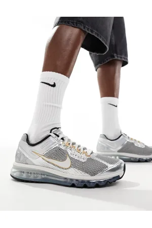 Nike Zapatillas de deporte plateadas y doradas Air Max 2013 de
