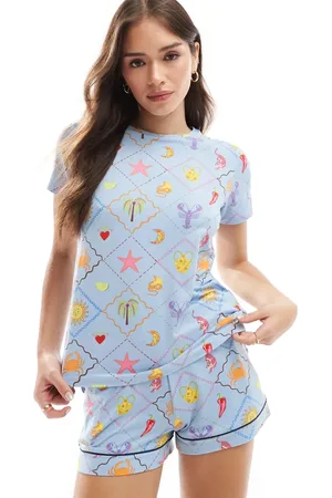 Chelsea Peers Set de pantalones cortos y camiseta con estampado de mosaico de