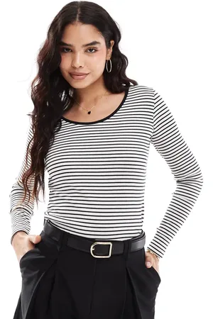 VERO MODA Camiseta blanca y negra a rayas de manga larga con diseño reversible de -Blanco