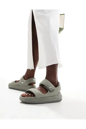 Nike Sandalias verde militar claro Calm de