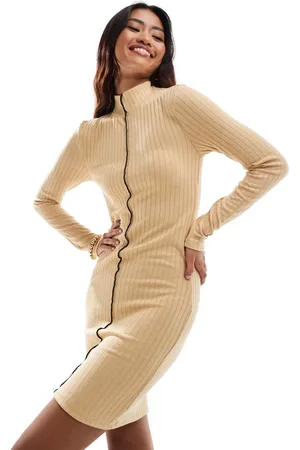 VERO MODA Vestido corto con bordes ondulados y detalle de costuras de punto acanalado de - neutro