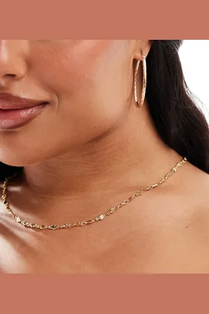Pieces® Collar estilo cadena de corazones de PIECES Curve