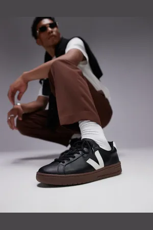 Veja Zapatillas de deporte negras de CWL Urca de