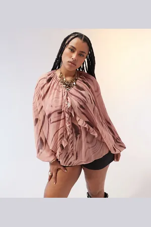 ASOS Top con detalle de volantes, mangas estilo capa y de chifón de ASOS DESIGN Curve-Multicolor