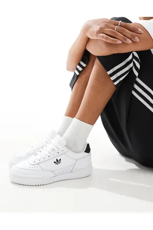 adidas Zapatillas de deporte blancas y negras Court Super de